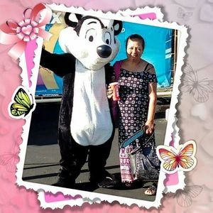 Meet your Posher, Norma